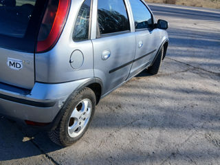 Opel Corsa foto 5