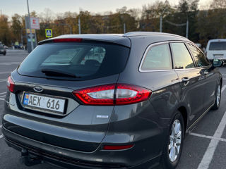 Ford Mondeo foto 3