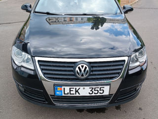 Volkswagen Passat foto 1