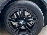 BMW 5 Series foto 5