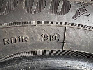 R16 215/60 GoodYear UltraGrip Performance foto 10