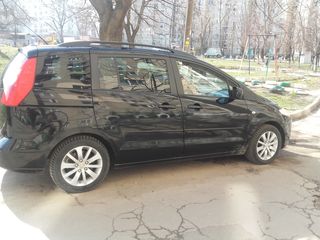 Mazda 5 foto 4