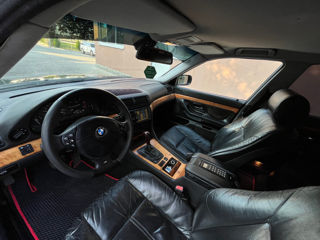 BMW 7 Series foto 6