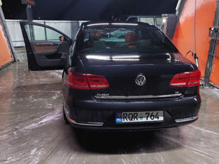 Volkswagen Passat foto 4