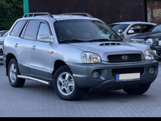 Hyundai Santa FE foto 1