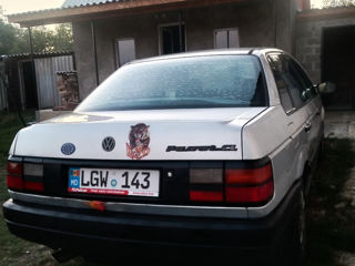 Volkswagen Passat foto 2