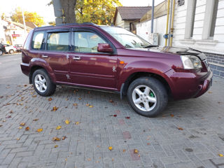 Nissan X-Trail foto 3