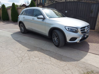 Mercedes GLC foto 4