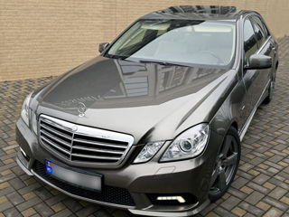 Mercedes E-Class foto 4