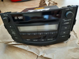 Original Magnitofon / Radio Toyota RAV4