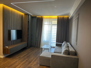 2-комн. кв., 68 м², 14/18 эт.