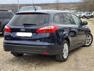 Ford Focus foto 2