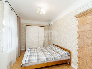 Apartament cu 2 camere, 81 m², Centru, Chișinău foto 5