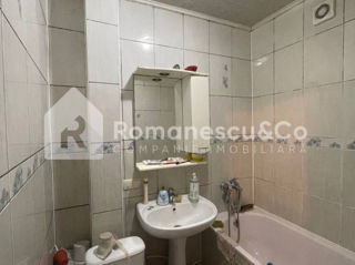 Apartament cu 2 camere, 44 m², Botanica, Chișinău foto 5