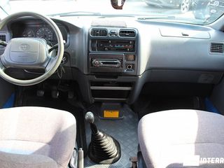 Toyota Hiace foto 10