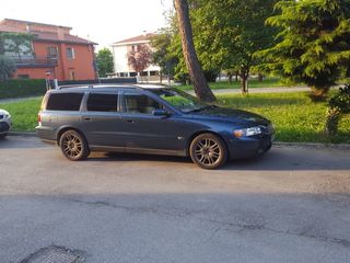 Volvo V70 foto 1