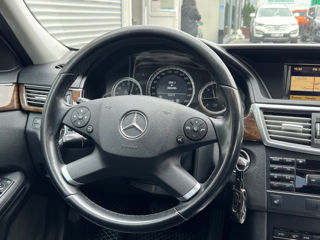 Mercedes E-Class foto 15