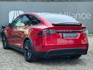 Tesla Model X foto 6