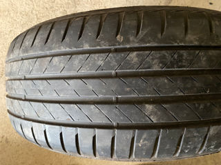 Anvelope Bridgestone 235/50r19 foto 2