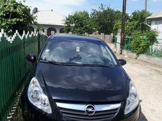 Opel Corsa foto 2