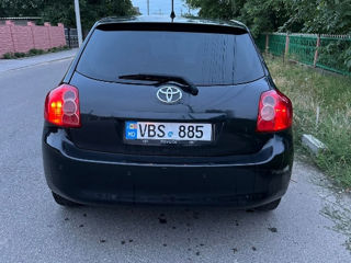 Toyota Auris foto 2