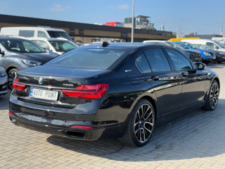 BMW 7 Series foto 3