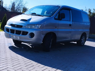 Hyundai H1 foto 2