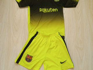 Kit Barcelona foto 3