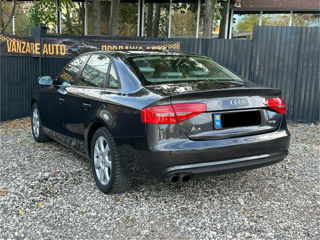 Audi A4 foto 6