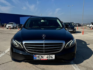 Mercedes E-Class foto 2