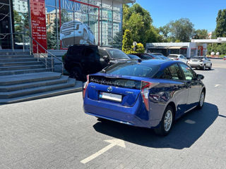 Toyota Prius foto 3