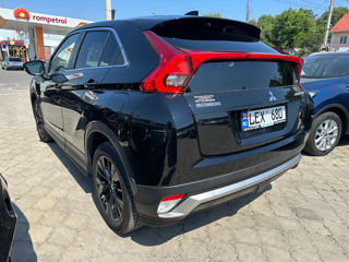 Mitsubishi Eclipse Cross foto 4