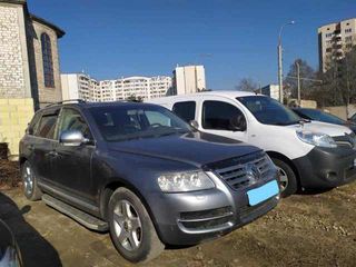 Volkswagen Touareg foto 6