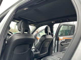 Volvo XC90 foto 15