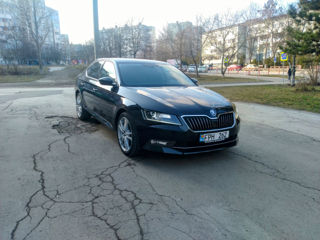 Skoda Superb foto 6