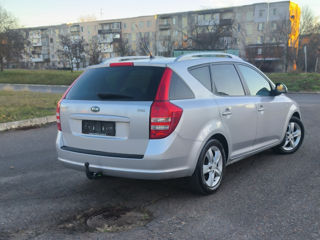 KIA Ceed foto 3