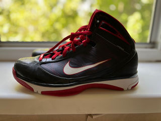 Nike Hyperize 'Black Varsity Red' foto 1