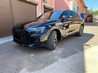 Audi Q8 foto 2