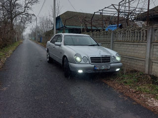 Mercedes E-Class