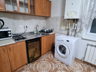 Apartament cu 1 cameră, 50 m², Botanica, Chișinău foto 4