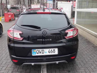 Renault Megane foto 2