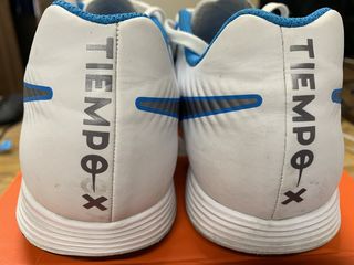 Nike Tiempo Acad TF Sn83 White/ChrBlue (EUR 42.5; US 9; UK 8; 27 cm) foto 3