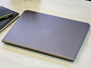 HP ZBook Studio G5 IPS (Core i7 8750H/32Gb DDR4/1TB SSD/Nvidia Quadro P1000/15.6" FHD IPS) foto 16
