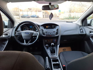 Ford Focus foto 4