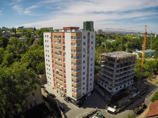 2-комн. квартира 54 м в оживленном районе Кишинева - 29900 евро foto 4