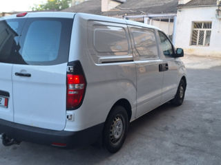 Hyundai H1 foto 3