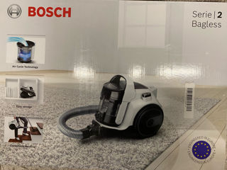 Продам отличный немецкий пылесос Bosch foto 2