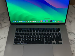 MacBook Pro 16 i7 Touch Bar