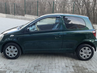 Toyota Yaris foto 6