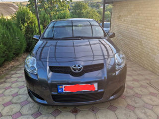 Toyota Auris foto 1